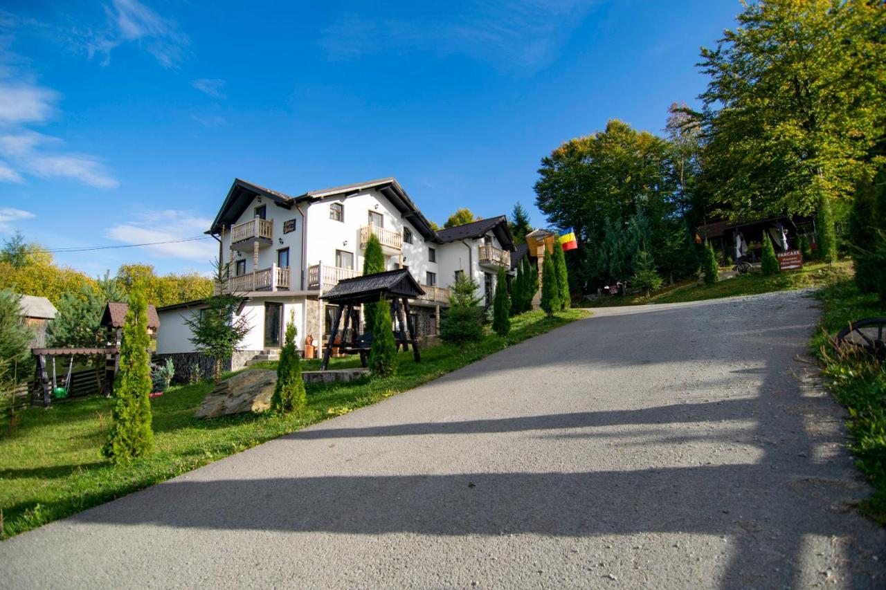 Hotel Alpina Panoramic Moisei Esterno foto